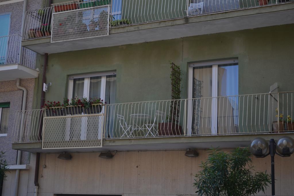 Domus Roma Hotel Matera Exterior photo